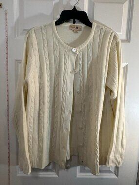 Turtle Bay Ivory Cream Cable Knit Button Front Cardigan Sweater L